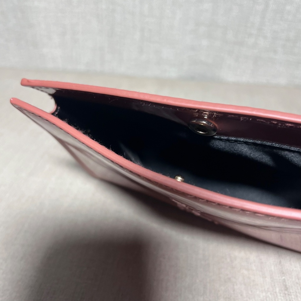 ❤️ YSL Beaute clutch - Picture 8 of 8